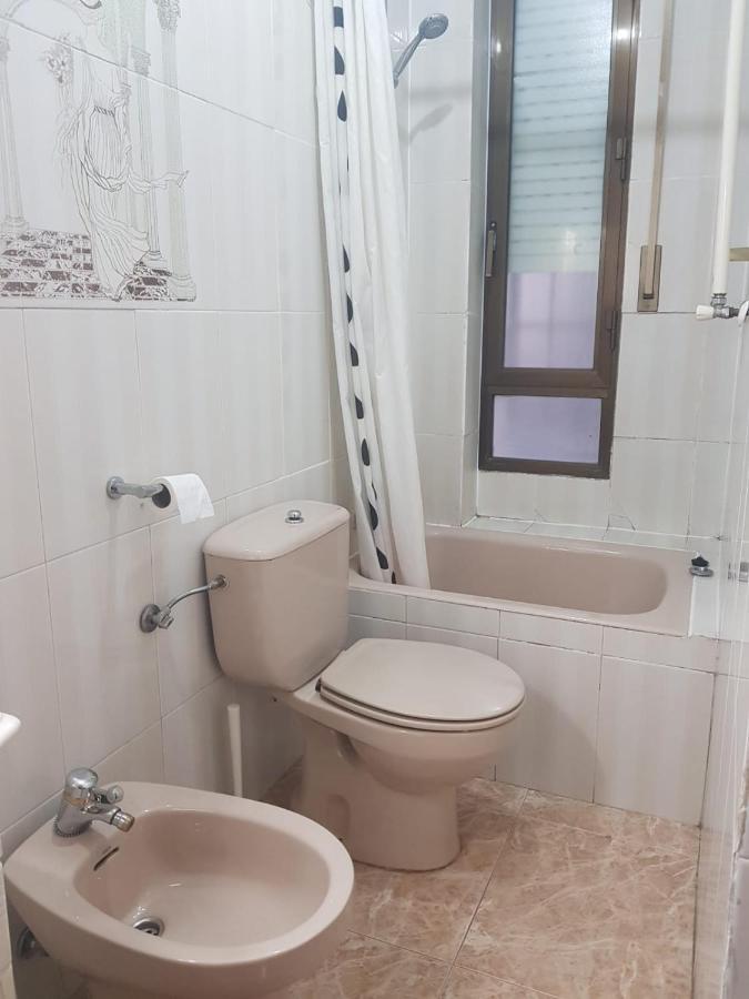 Apartmán Famaho Madrid Exteriér fotografie