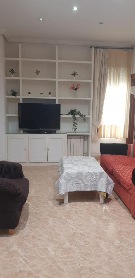 Apartmán Famaho Madrid Exteriér fotografie